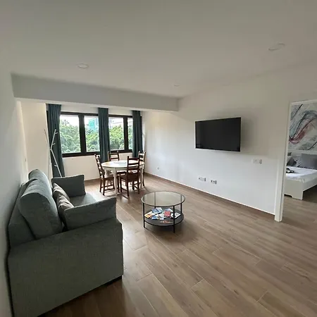 Vivienda En Santa Catalina * 大加那利岛拉斯帕尔马斯